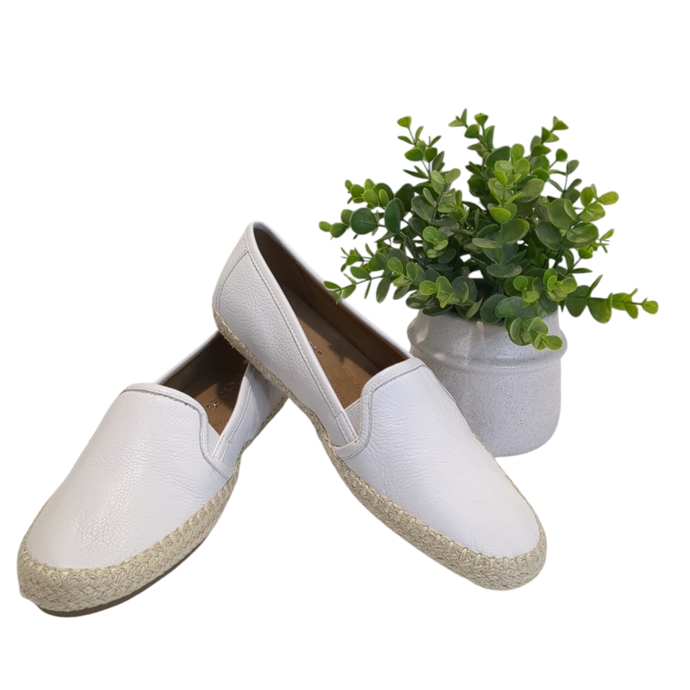 Aerosoles - Women's Lets Drive Loafer White Leather Size 9 NWOB